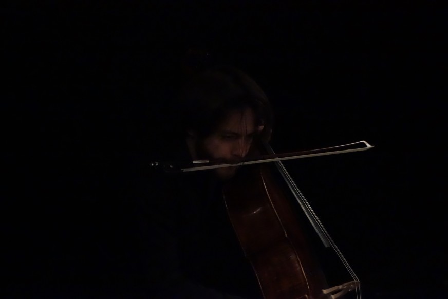 Lucia Ronchetti: Forward and downward, turning neither to the left nor to the right, for solo cello